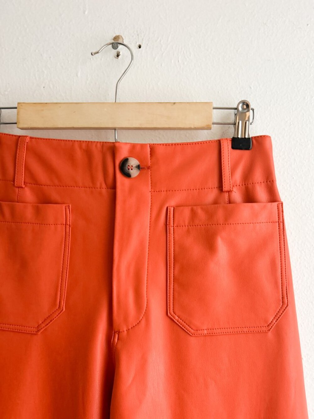 Maeve by Anthropologie The Colette Faux Leather Orange/Pumpkin Pants Sz 27 - Picture 4 of 9